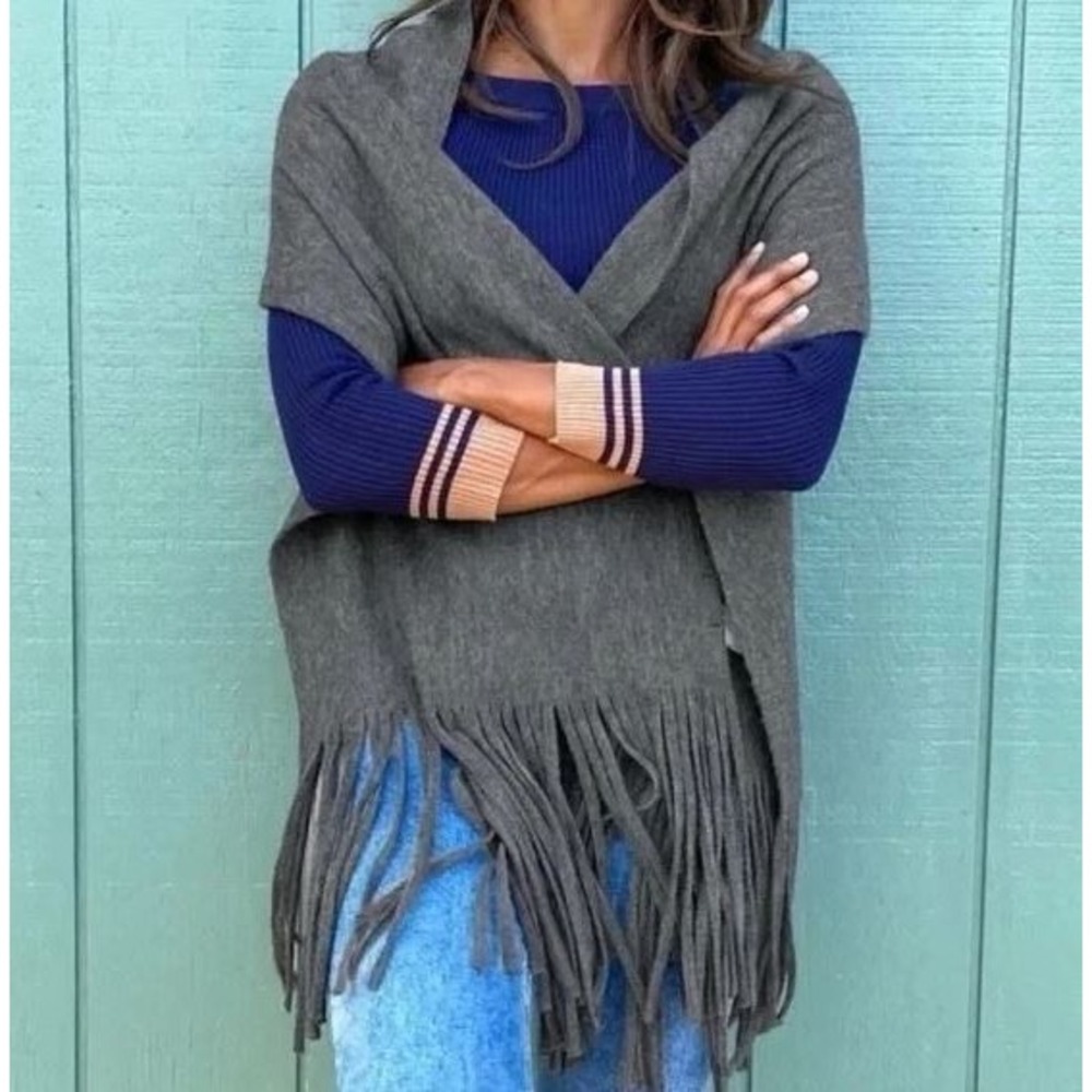 NWT Lucky Brand Heather Dark Grey Brushed Raschel Knit Fringed Long Scarf  NEW